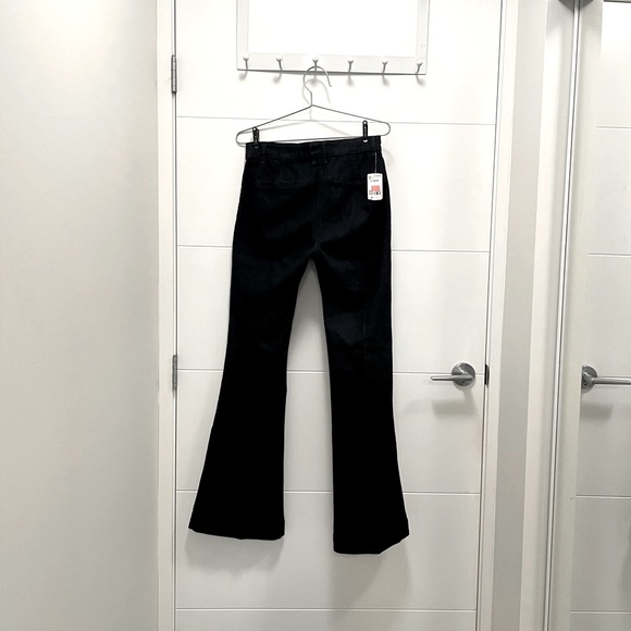Brand new women’s pants. Size 4 - Picture 3 of 4